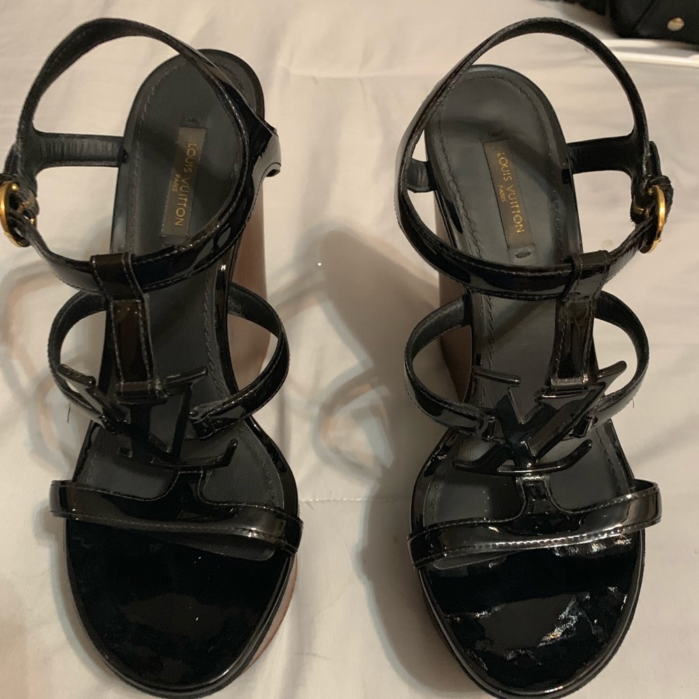 Paradiso Wedges